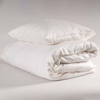 Påslakanset bambuviskos 150x210 vit i gruppen Sängkläder hos Bamburino (Sleepinsilk Sweden AB) (vit3bam)
